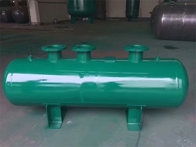 1679991473376569.jpeg 全南全南全南蒸汽分气缸1.jpeg